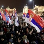 Тисячі сербів вийшли на мітинг проти свого президента